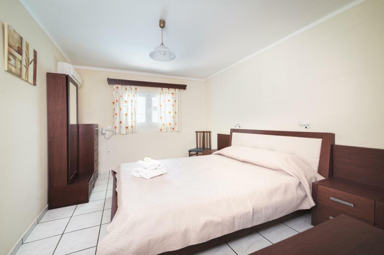 Georgina Inn Laganas Ngoại thất bức ảnh